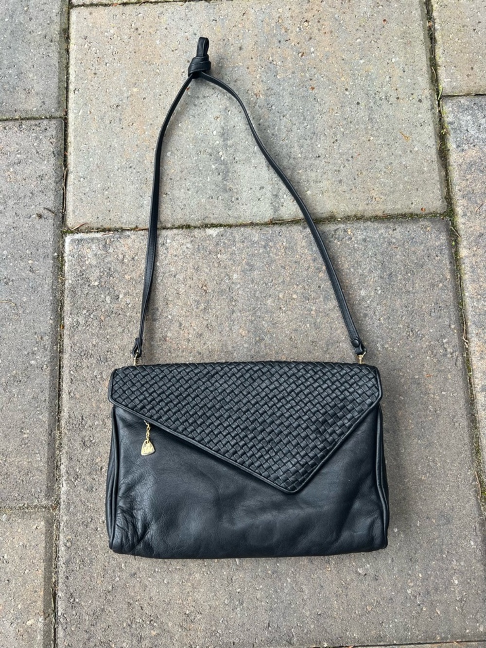 Vintage Black Leather Envelope Clutch Shoulder Bag Woven Basketweave Flap